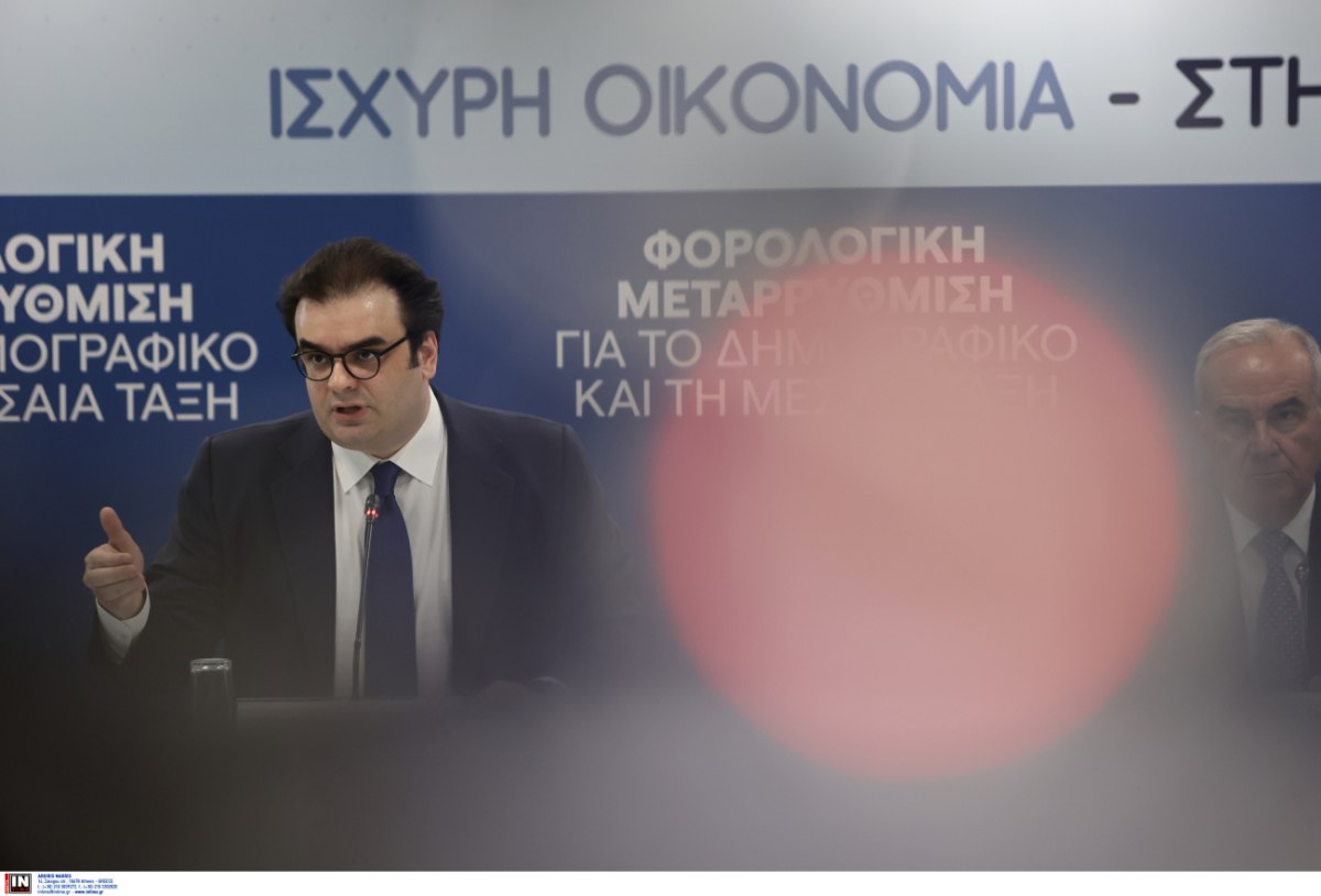 Η εξειδίκευση των μέτρων που ανακοινώθηκαν στη ΔΕΘ – Όσα ειπώθηκαν στη συνέντευξη Τύπου του υπ. Οικονομικών
