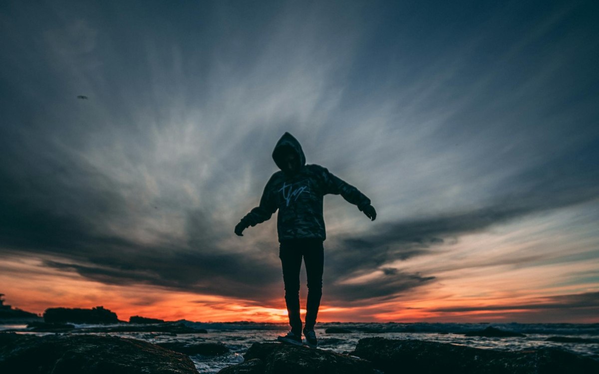 Άκρως Ζωδιακό: Τα Do’s και Don’ts στα ζώδια σήμερα [Παρασκευή 19.09.2025]