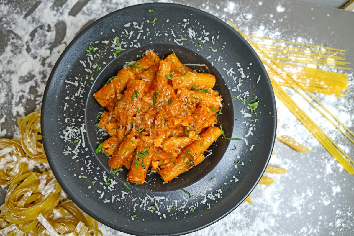 Ο ορισμός του comfort food: Δύο συνταγές για ριγκατόνι