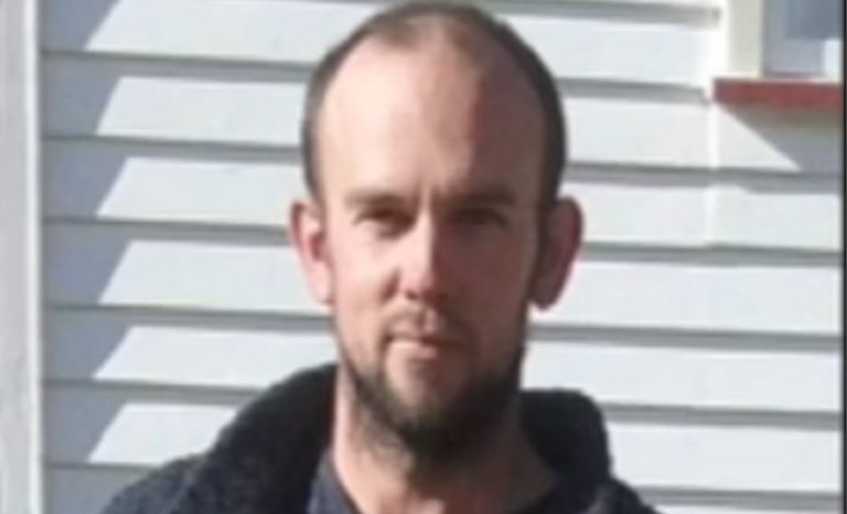 Νέα Ζηλανδία: Πού και πώς ζούσε ο πατέρας που είχε εξαφανιστεί με τα παιδιά του 4 χρόνια [εικόνες]