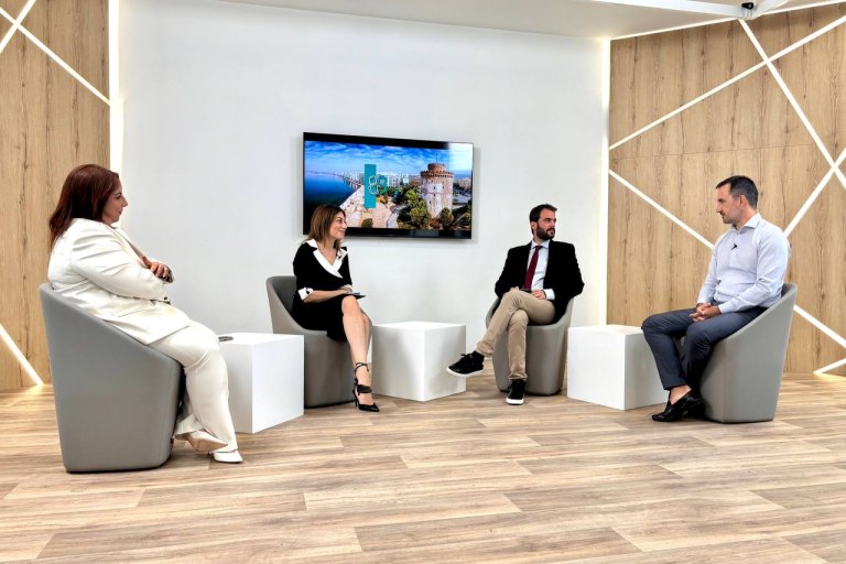 Χαρίτσης: Να αλλάξουμε τη ζοφερή πραγματικότητα, να μιλήσουμε για τα κοινωνικά προβλήματα