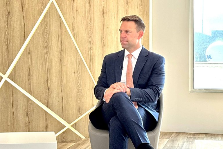 Κασσελάκης: «Το φορολογικό σύστημα πρέπει να απλοποιηθεί» – «Παρελθόν ο Τσίπρας»