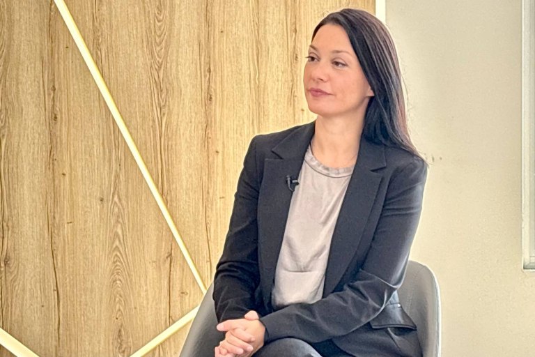 Νάντια Γιαννακοπούλου: «Ο Μητσοτάκης φοβήθηκε τις μεταρρυθμίσεις»