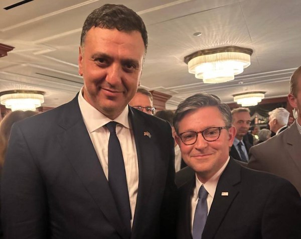 ΗΠΑ: Με τον Μάικ Τζόνσον και Νο3 στην αμερικανική κυβέρνηση συναντήθηκε ο Βασίλης Κικίλιας