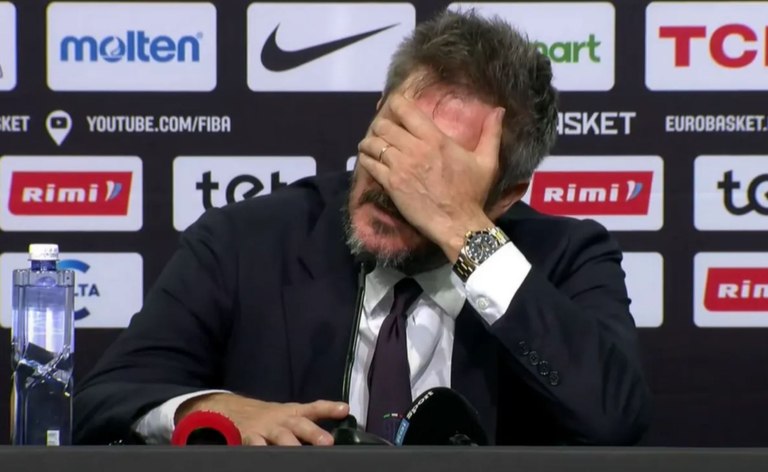 Ο Ποτσέκο ανακοίνωσε το τέλος του από την Εθνική Ιταλίας και ξέσπασε: «Δεν με νοιάζει τι νομίζει ο κόσμος για μένα»