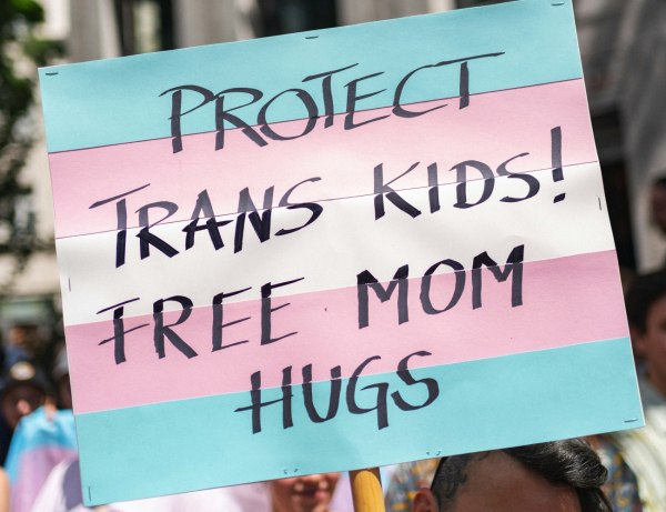 Φυλομετάβαση και εφηβεία: Πόσο σταθερή είναι η ταυτότητα φύλου στα παιδιά;