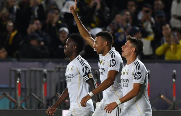 Ξέσπασε στην Καϊράτ η Ρεάλ με χατ-τρικ Εμπαπέ (0-5, vid)