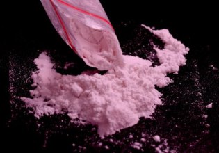 Ρόδος: Η κατάθεση της μητέρας της influencer με τη ροζ κοκαΐνη