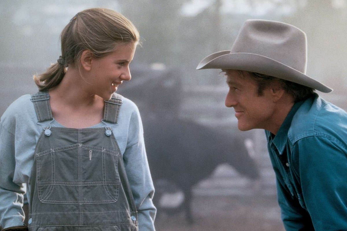 Η Σκάρλετ Γιόχανσον μιλά για τον εκλιπόντα Ρόμπερτ Ρέντφορντ – «Ευγενικός, υπομονετικός, γενναιόδωρος»