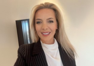 Δεσμεύονται Φεράρι, Πόρσε και ακίνητη περιουσία της Σεμερτζίδου της ΝΔ για το σκάνδαλο του ΟΠΕΚΕΠΕ – Στην Ευρωπαϊκή εισαγγελία το πόρισμα