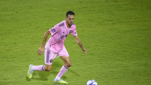 Αποσύρεται τον Δεκέμβριο από την ενεργό δράση ο Μπουσκέτς