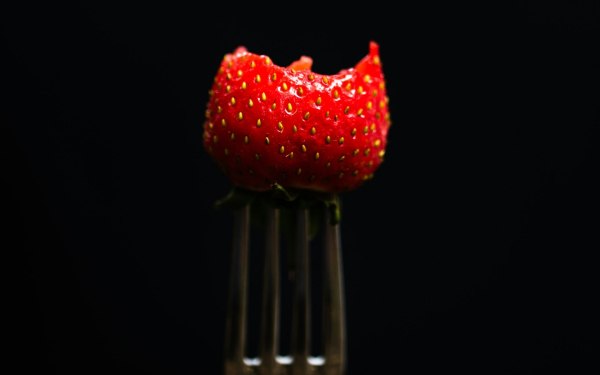 «Ασπίδα» για την καρδιά: Τρεις τροφές – λιχουδιές που ρίχνουν την πίεση