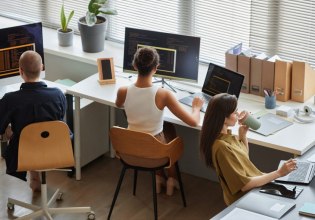 Έρευνα: Φόβοι της Gen Z ότι η Τεχνητή Νοημοσύνη θα πάρει τη δουλειά τους τα επόμενα 2 χρόνια