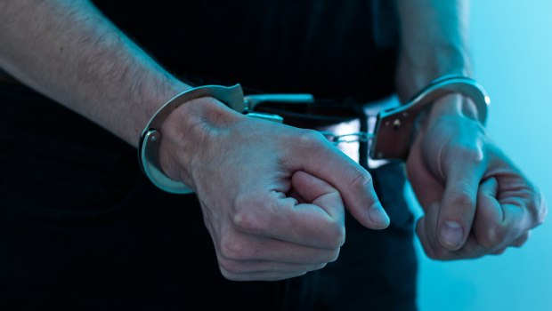 Αποκαλύψεις για τον 42χρονο που συνελήφθη για βιασμό και εμπορία ανθρώπων – Τα ραντεβού της 16χρονης και η κοκαΐνη