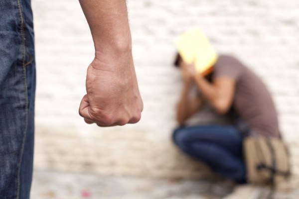 Παγκράτι: Αγρια επίθεση σε 15χρονο από ομάδα ανηλίκων