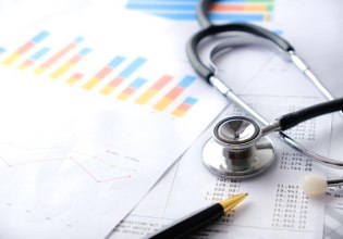 Σφιχτοί προϋπολογισμοί στα νοσοκομεία παρά την αυξανόμενη ανάγκη των ασθενών