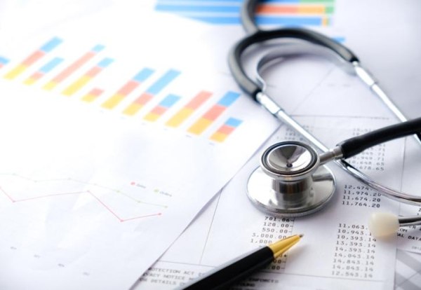 Σφιχτοί προϋπολογισμοί στα νοσοκομεία παρά την αυξανόμενη ανάγκη των ασθενών