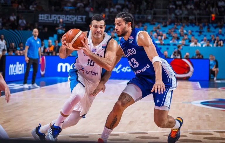 Το μήνυμα του Σλούκα για το μέλλον του στην Εθνική