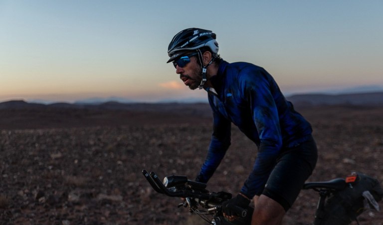 Ρωσία: Γάλλος ποδηλάτης δρόμων αντοχής συνελήφθη και προφυλακίστηκε