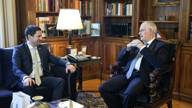 Συνάντηση του ΠτΔ Κωνσταντίνου Τασούλα με τον Πρύτανη του ΕΚΠΑ Γεράσιμο Σιάσο