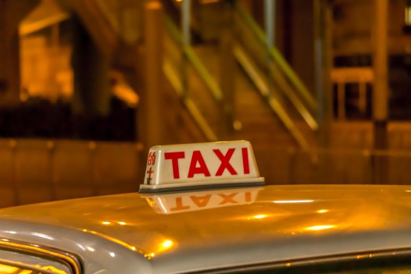 Χανιά: Θύμα ληστείας έπεσε γυναίκα οδηγός ταξί – Ο δράστης την έδεσε και την άφησε στην ερημιά