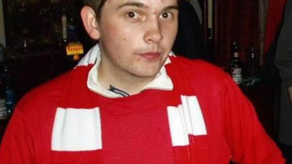 Υπόθεση που πάγωσε στον χρόνο: 20 χρόνια μετά, ένα email αναβιώνει την δολοφονία του Στίβεν Κουκ στην Κρήτη