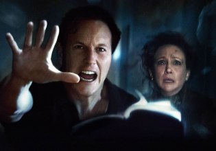 «Το μεγαλύτερο άνοιγμα ταινίας τρόμου όλων των εποχών!» Ρεκόρ στα ταμεία για το Κάλεσμα 4