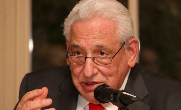 Δημήτρης Τσάτσος: Το αναγκαίο γεφύρωμα του χάσματος