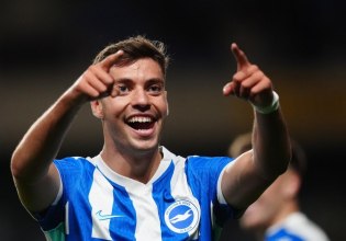 Τζίμας και Κωστούλας έπαιξαν στην «εξάρα» της Μπράιτον επί της Μπάρνσλεϊ