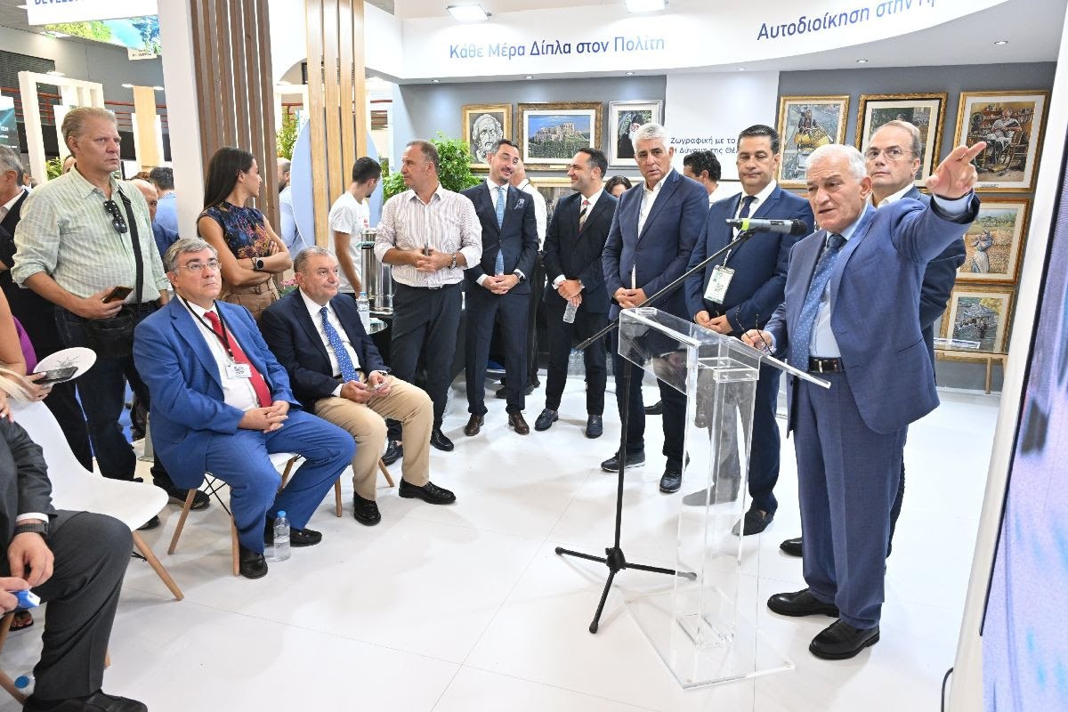 Τον εθνικό στόχο της πρωτοβάθμιας αυτοδιοίκησης έθεσε ο πρόεδρος της ΚΕΔΕ