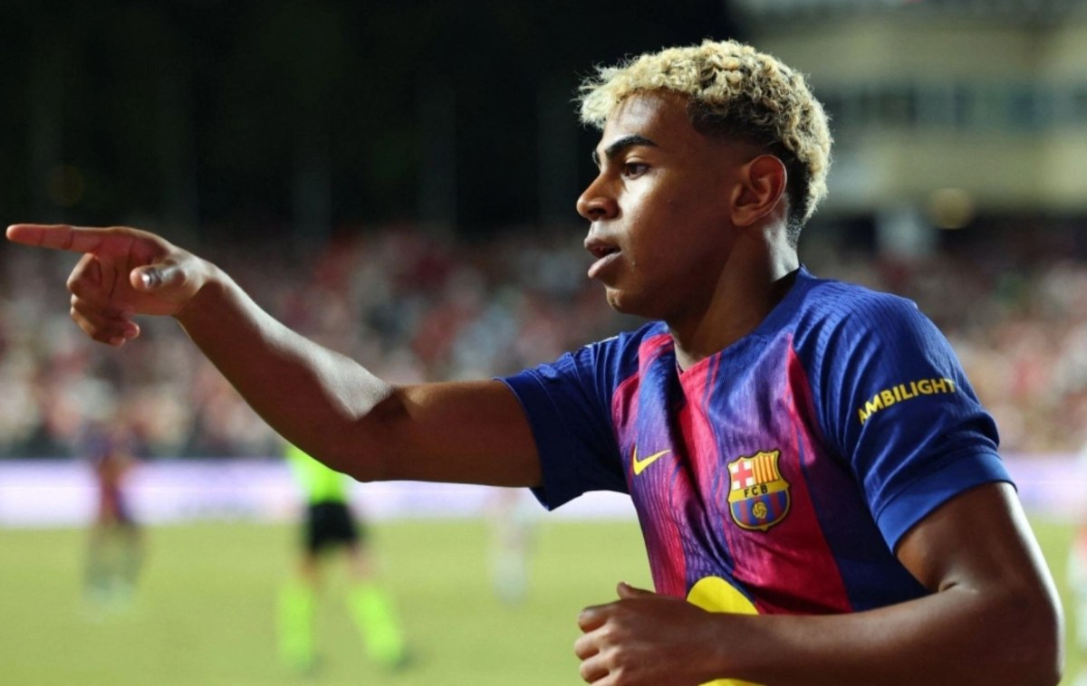 Συνέντευξη-εξομολόγηση του Λαμίν Γιαμάλ: «Με κλείδωσαν στο σπίτι όταν μαχαίρωσαν τον πατέρα μου» (vid)