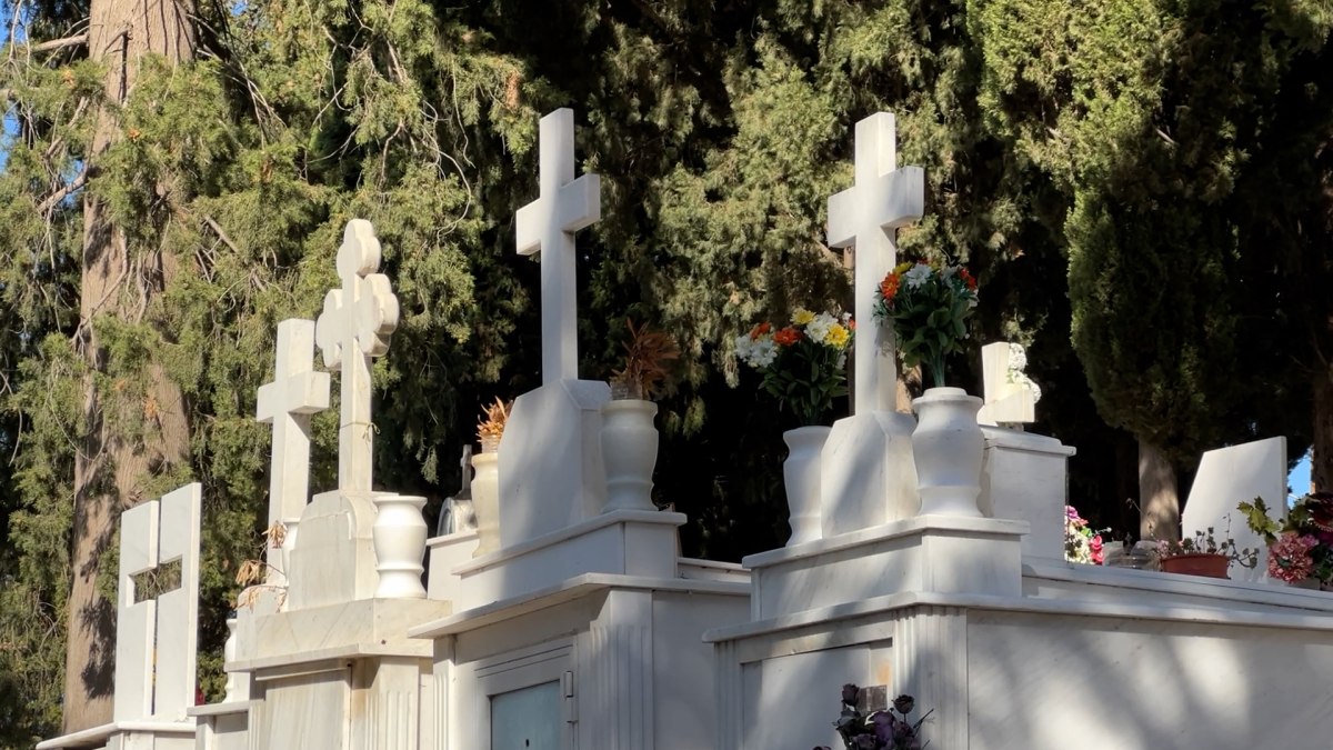 Μυτιλήνη: Απαγχονισμένος μέσα στο κοιμητήριο της Αγίας Κυριακής βρέθηκε 36χρονος