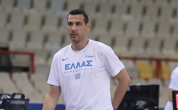 Ο Νίκος Ζήσης απάντησε για τον Αργυρό: «Έκανε κάθε δυνατή προσπάθεια να βρεθεί κοντά στην Εθνική αφιλοκερδώς»