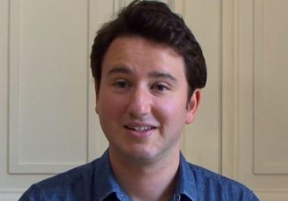 Η πρόταση Ζουκμάν για φόρο στους πλούσιους πολώνει τη Γαλλία