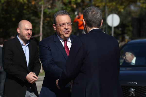 Φάμελλος: Στα περήφανα βουνά της Ελλάδας το 1940, αλλά και μέχρι το 1944, απέκτησε νόημα η λέξη «πατριωτισμός»