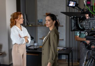 Μια νύχτα μόνο: Νέες backstage φωτογραφίες πριν την πρεμιέρα