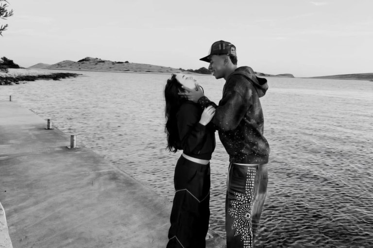 Δεν μπορεί να κρυφτεί ο έρωτας τους: Το viral wallpaper του Λαμίν Γιαμάλ με την Νίκι Νικόλ (pics)