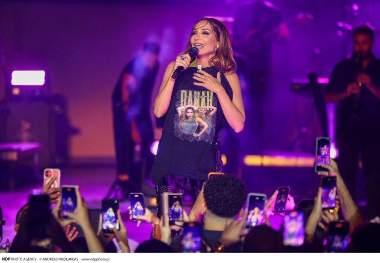 Δέσποινα Βανδή: Βγήκε στην πίστα και είπε: «Πέρασα δύσκολη εβδομάδα»