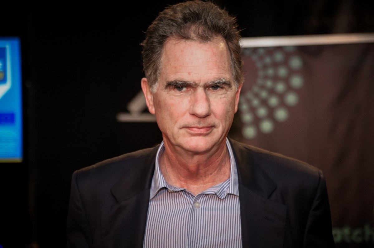 Νίκος Παπανδρέου: Έντονη διαμαρτυρία για συμμετοχή ακροδεξιάς οργάνωσης στην παρέλαση της 28ης Οκτωβρίου