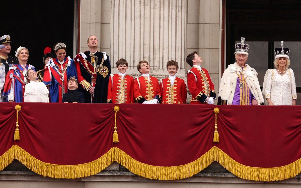 Η Gen Z ανατρέπει κυβερνήσεις – Θα μπορούσε η βρετανική βασιλική οικογένεια να είναι η επόμενη;