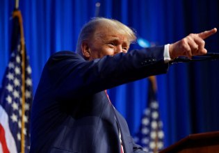 Ντόναλντ Τραμπ: Πιστεύω ότι η Χαμάς είναι έτοιμη για ειρήνη – Το Ισραήλ να σταματήσει τους βομβαρδισμούς