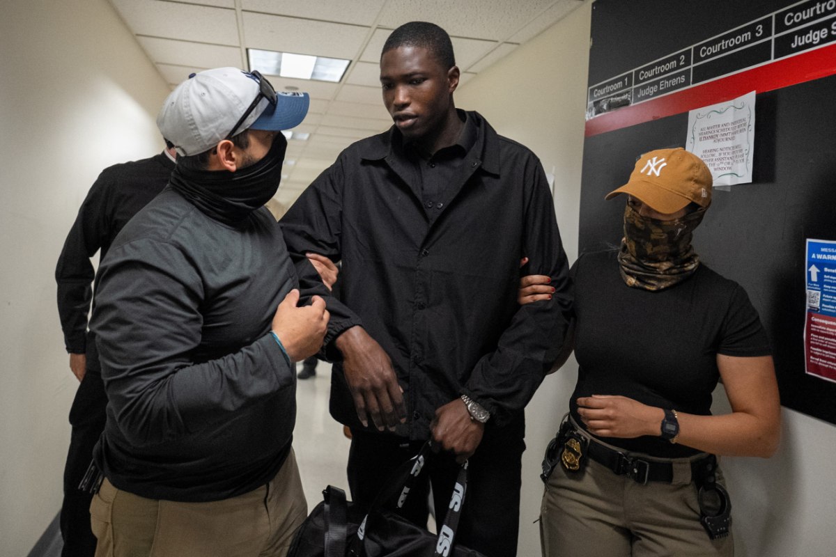 Το σύστημα νοσεί