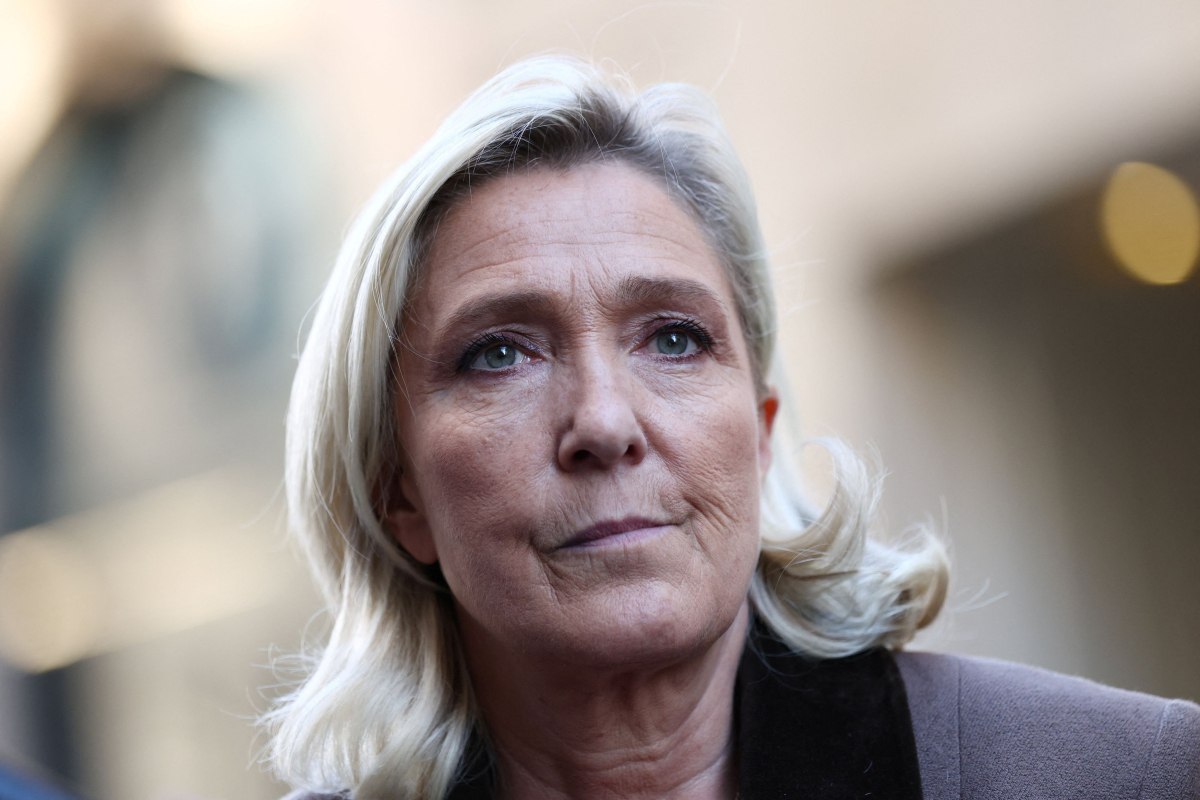 Μαρίν Λεπέν: Ο εισηγητής του ΣτΕ ζητά να μην εκδικαστεί το αίτημά της για ακύρωση της καταδίκης της