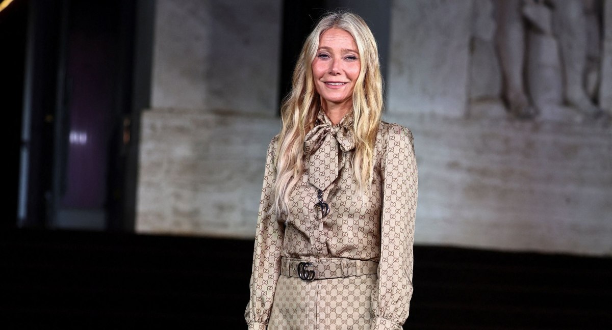 Η Γκουίνεθ Πάλτροου κατακεραυνώνει την βιογραφία της και αποκαλεί «άσχετη» την συγγραφέα Έιμι Οντέλ