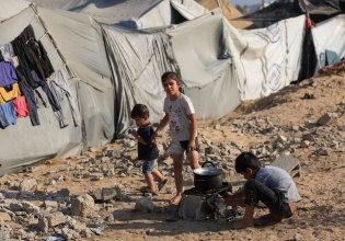 Γάζα: Σχεδόν το ένα στα έξι παιδιά υφίσταται οξύ υποσιτισμό σύμφωνα με το Lancet