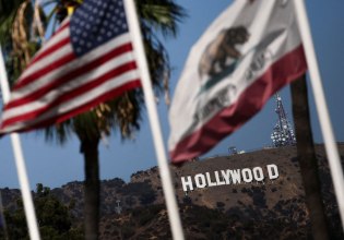Το Χόλιγουντ σε σταυροδρόμι: Οι αλλαγές και οι πιθανές συνέπειες των δασμών στις ταινίες