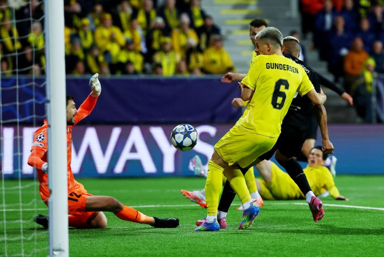 Μπόντο Γκλιμτ – Τότεναμ 2-2: Οι Νορβηγοί ήταν έτοιμοι για γιορτή, αλλά ένα αυτογκόλ έσωσε την αγγλική ομάδα (vid)