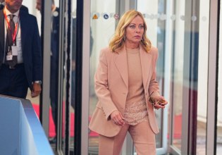 Μελόνι: Δήλωσε ότι έχει καταγγελθεί στο Διεθνές Ποινικό Δικαστήριο για συνενοχή σε γενοκτονία