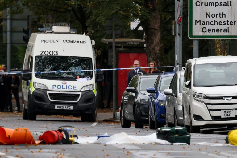 Βρετανία: «Έγκλημα μίσους» χαρακτήρισε η Αστυνομία τον εμπρησμό σε τέμενος