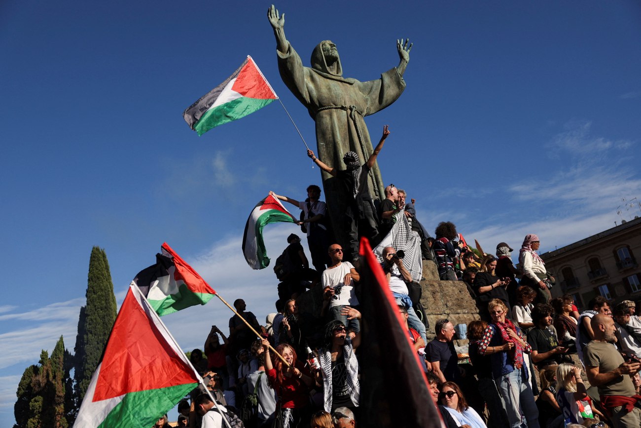 Ιταλία: Πάνω από 1.200 εργαζόμενοι στις τέχνες υπογράφουν επιστολή για τη Γάζα – Σε δύσκολη θέση η Μελόνι